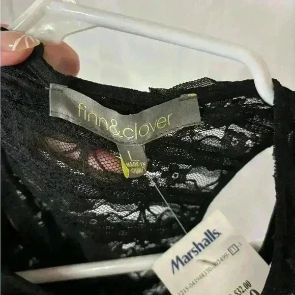 New with tags, womens size large Finn and clover brand dress, #I342 - Picture 2 of 5